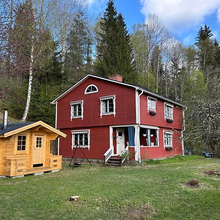 Charmig Villa Med Bastu Och Snabbt Wifi Langav ภายนอก รูปภาพ